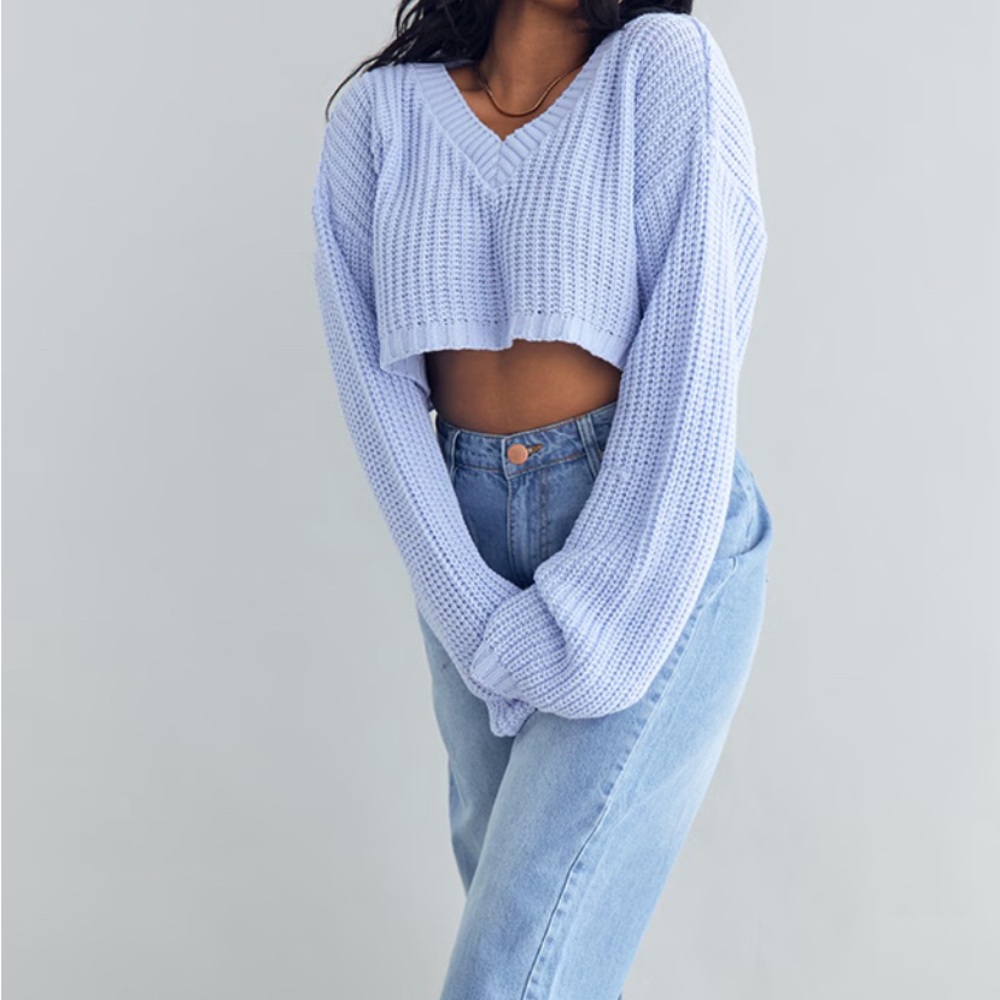 PLT V-Neck Cropped Knit Sweater